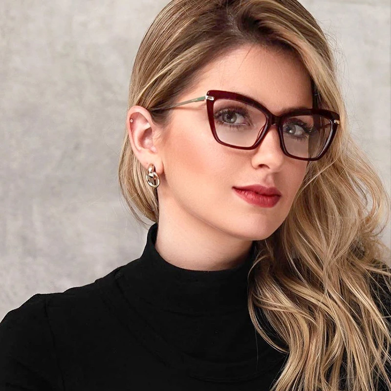 

QPeClou Vintage Cat Eye Glasses Frame Women Small Metal Optical Eyeglasses Frames Men Transparent Lens Gafas Oculos Spectacles