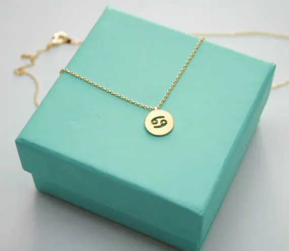 N091 Zodiac Cancer Necklace Signs 12 Constellation Necklace Horoscope Astrology Disc Pendant Necklaces for Birthday Gift