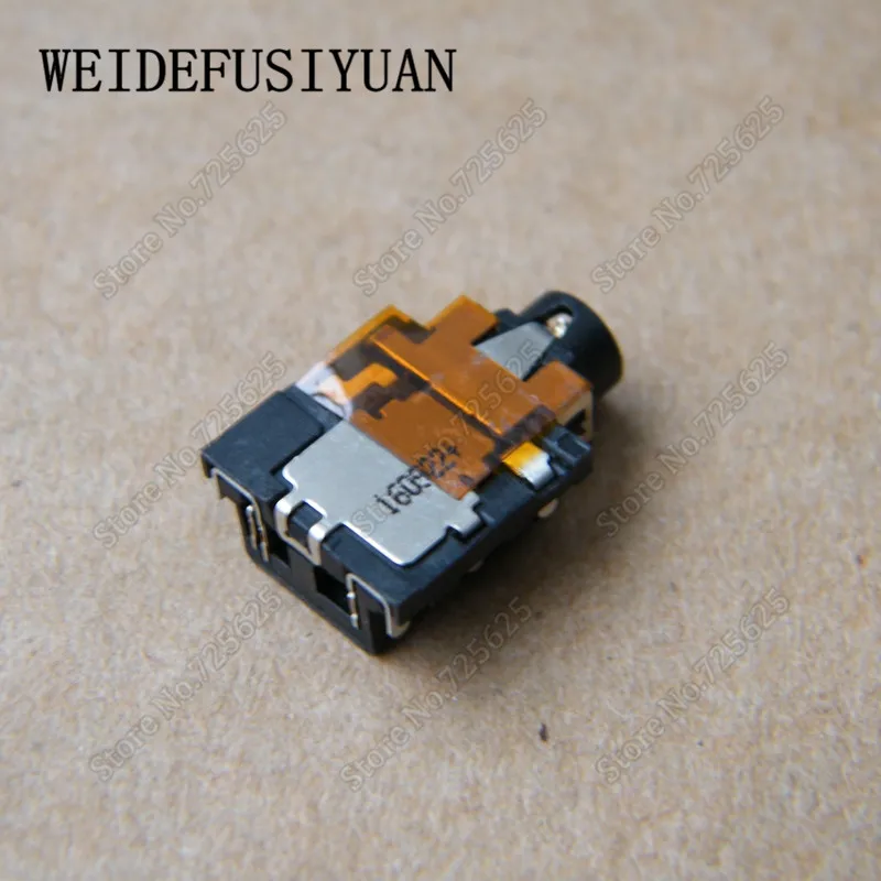 3 5mm Audio Port Headphone Microphone Jack Socket Connector Plug for Laptop Notebook