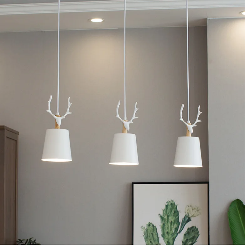 

Modern Led Pendant Light Metal Lampshade Novelty Suspension Antler Hanging Lamp Nordic Wooden Droplight Black White Dining Room