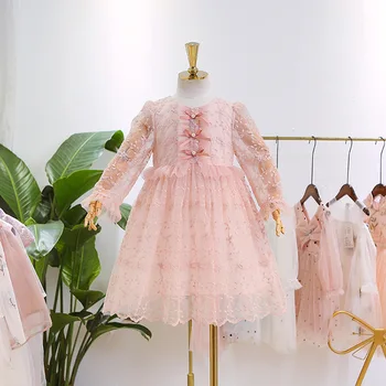 

Roimyal Wholesale 2019 Spring Dress New Girl Yarn dress retro three-dimensional princess dress fairy lace dress free shipping