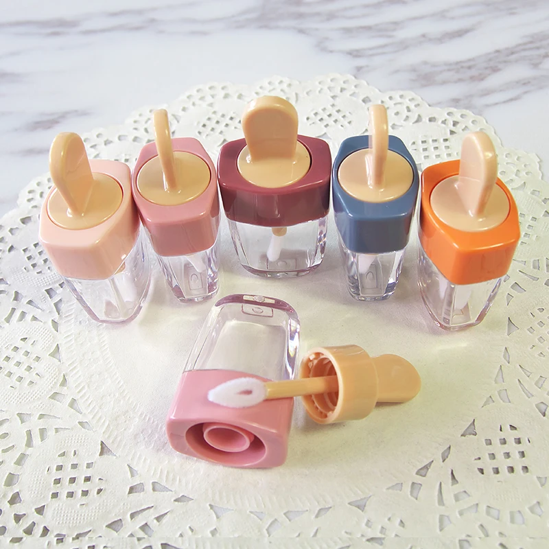 

Colorful Empty DIY Lip Gloss Bottles Pink Green Orange Sweet Ice Cream Shape Cute Lipgloss Lipstick Tube for Girls 20pcs/lot