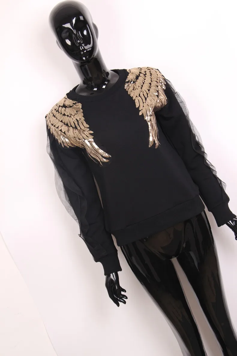 2690843361_1887677244