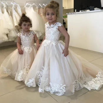 

Princess 2019 New Flower Girls Dresses For Weddings Lace Appliqued Jewel Neck Flower Girls Dresses Communion Gown Custom Made