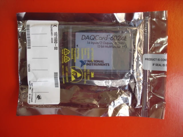 

NI DAQcard-6024E DAQcard6024E Новый в коробке