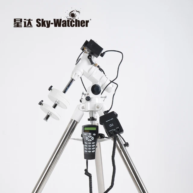 Cheap Sky-Watcher EQ3SYNSCAN telescope equatorial three tripod