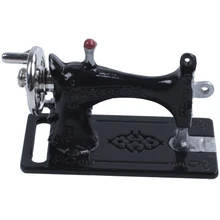 Металлические для шитья машина макеты кукольного домика украшение 1:12 весы Длина 3,5 см; Цвет: черный