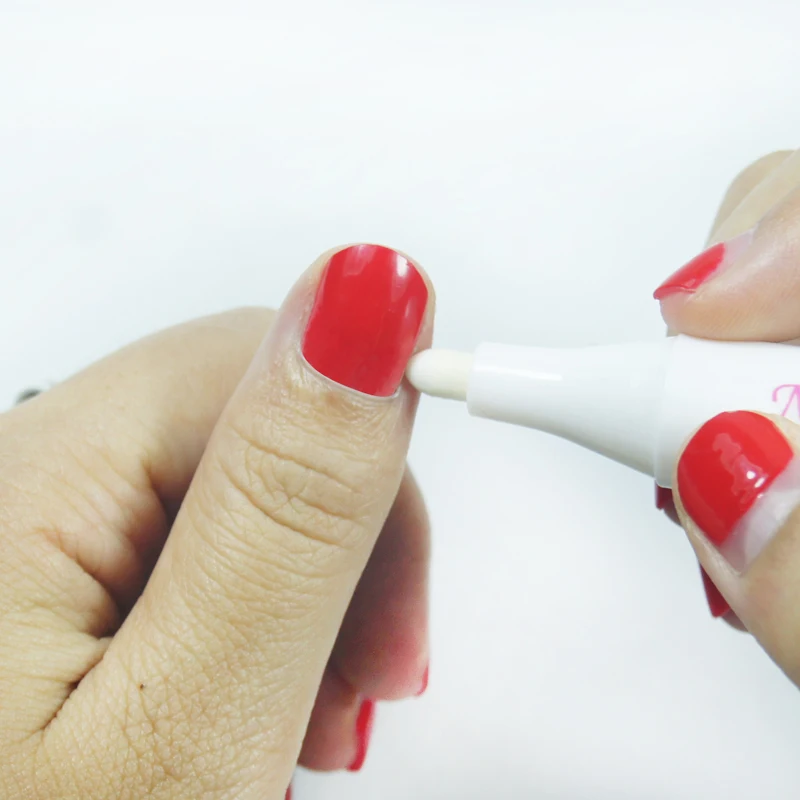 Fulljion-1pc-Nail-Art-Corrector-Pen-Remove-Mistake-3-Tips-Nail-Polish-Corrector-Cleaner-Erase-Manicure (2)