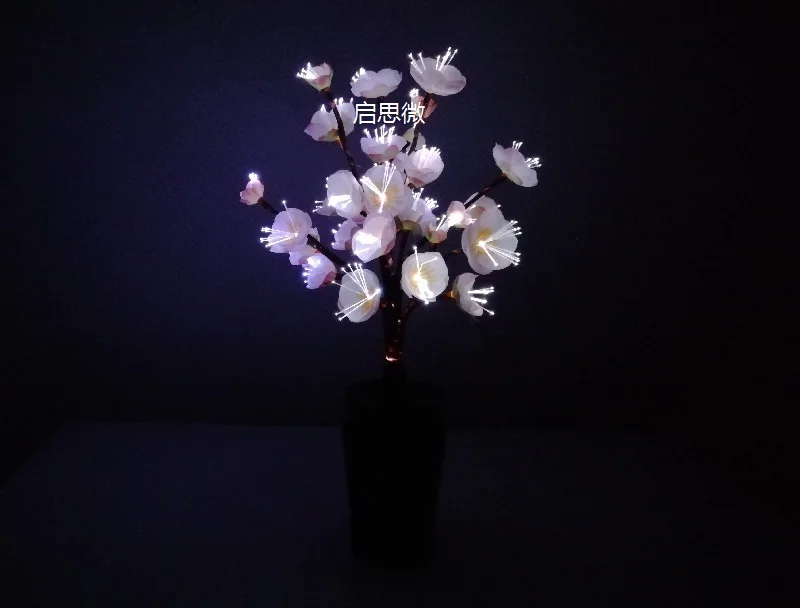 Новейший стиль Сливовый цветок Оптическое волокно цветок Изменение цвета Новинка художественная вечерние Вечеринка магазин отель