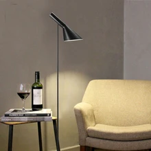 Post-modernDesign Louis Poulsen Arne Jacobsen AJ Floor Lamp Black/White Metal Stand Light for Living Room/Bedroom E27 LED Bulb