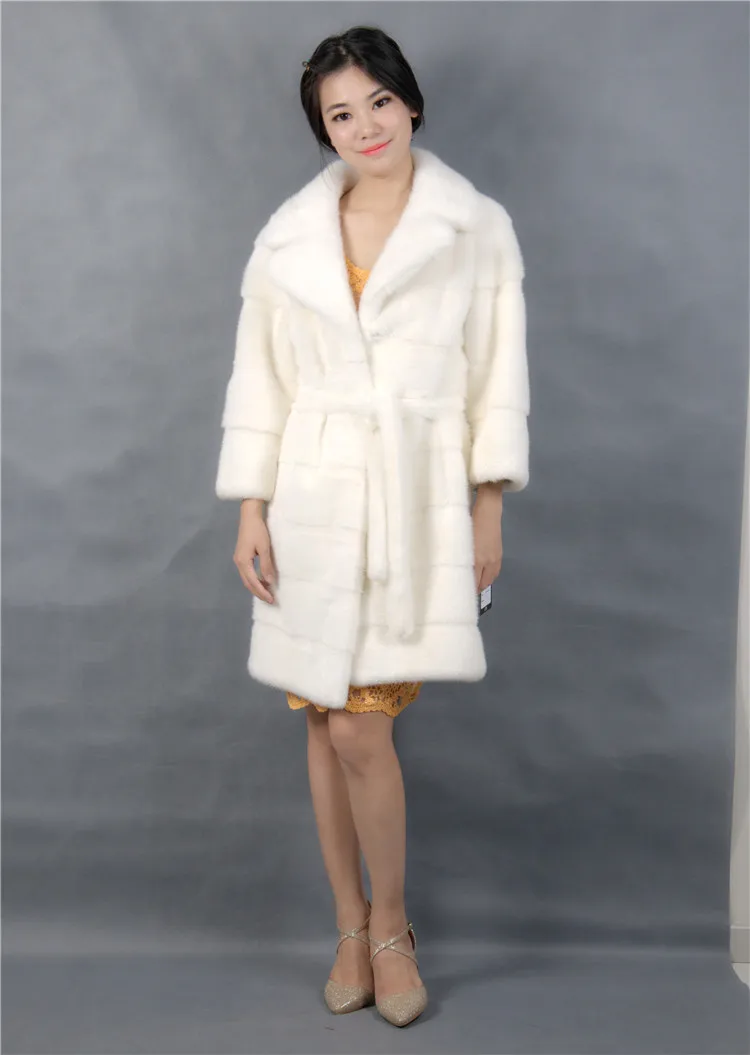 Best Genuine mink fur coat with  turn-down collar light color 100% natural mink fur coa t2019 2