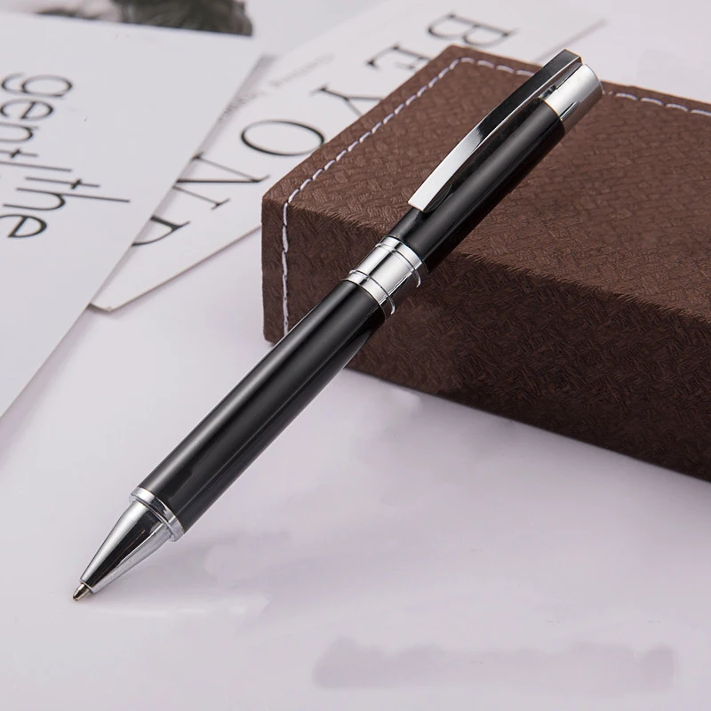ballpoint pen that looks like a pencil