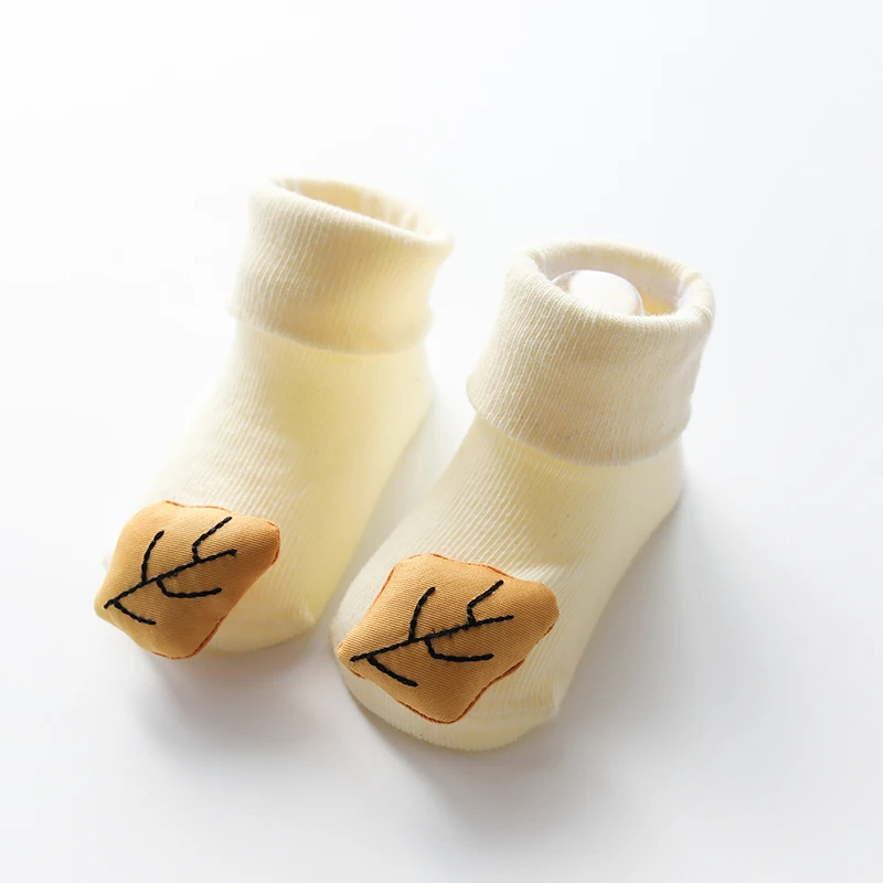 Популярные противоскользящие носки-башмачки для новорожденных девочек и мальчиков, милые носки-тапочки с рисунками, модные домашние носки для малышей 0-12 месяцев - Цвет: Leaf