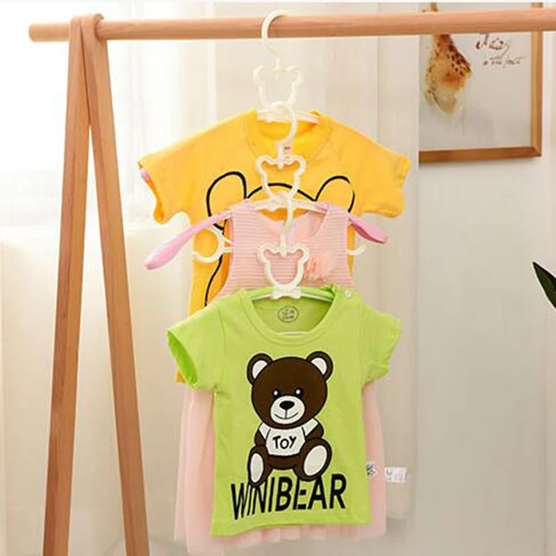 

10 pcs/lot Plastic Baby Hanger Cute Bear Shape Children's Clothes Hangers Perfect for Infants Newborn Baby Kids Clothing Drying