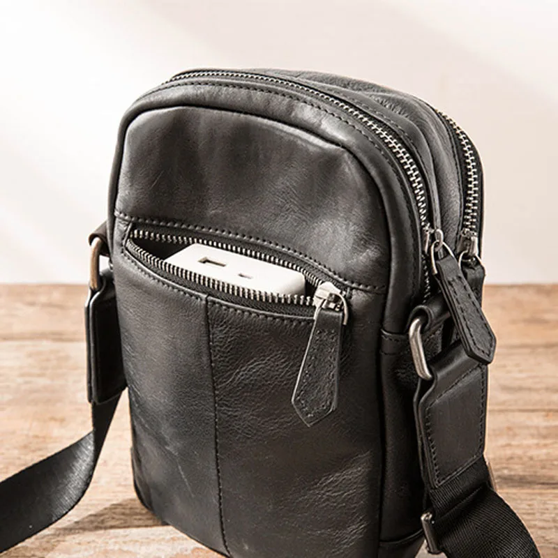 AETOO New retro leather one shoulder bag men's fashion casual men's first layer cowhide soft leather diagonal small bag tide