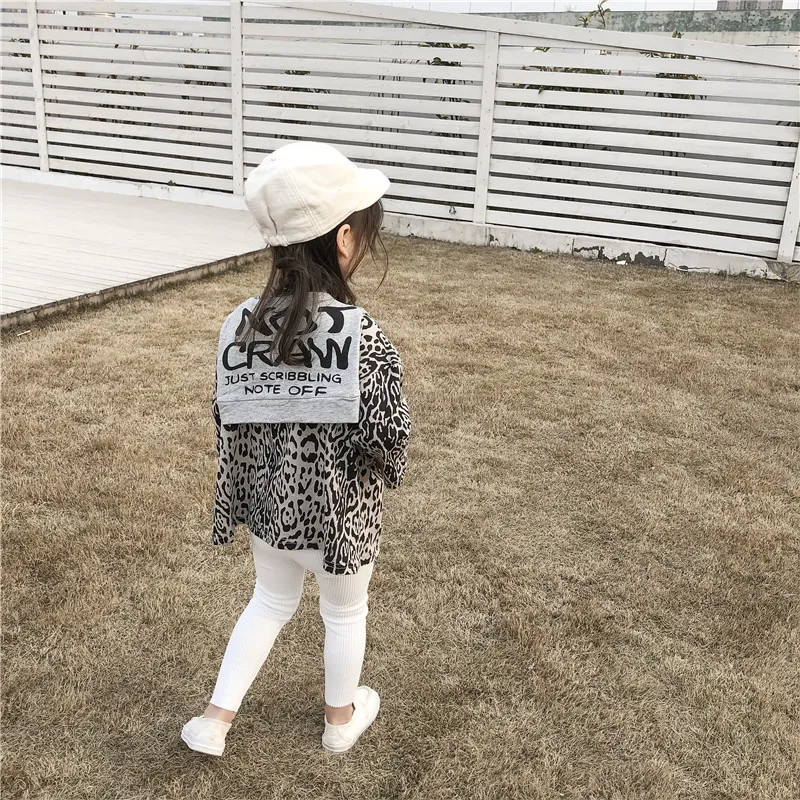 Новое поступление года; сезон весна; хлопковое модное универсальное худи с леопардовым принтом в Корейском стиле и палантин для классных милых маленьких девочек
