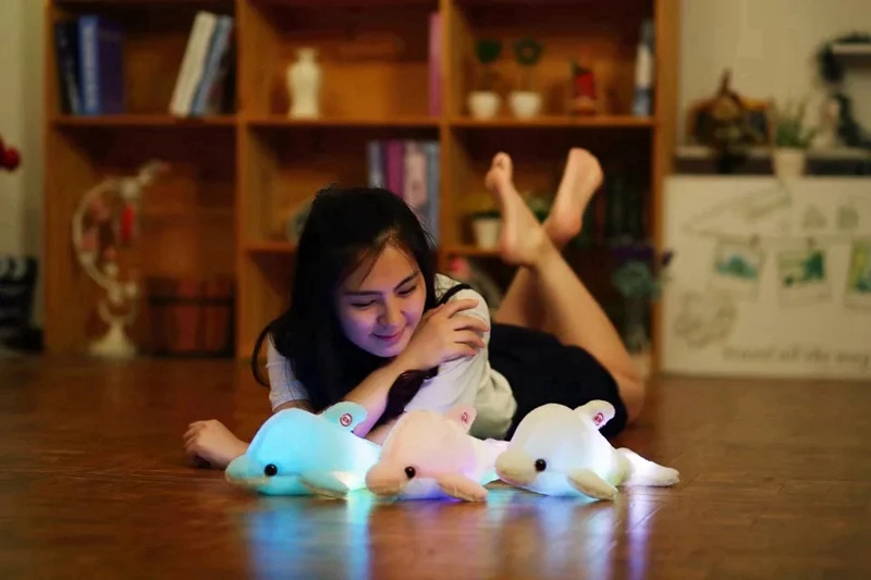 1 шт. 32 см Световой Дельфин плюшевые куклы милые Светящиеся светодиодный свет плюшевые игрушки животных красочный кукла подушки для дня рождения подарок