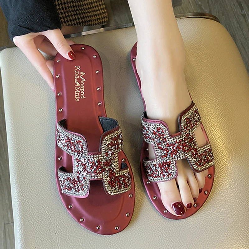 

2019 new summer slippers women cut out beach slippers women slides outdoor slippers indoor slip on flip flops bling ladies shoes
