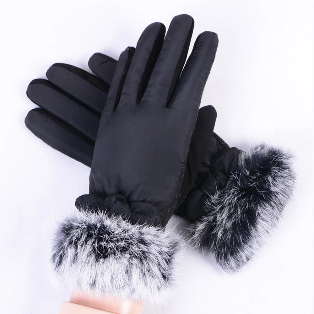 2018 Зимние перчатки для Для женщин осень сладкий помпон сенсорный Экран плотная модная одежда для девочек Теплые варежки элегантный хлопок