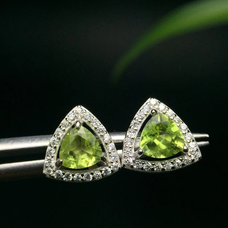 

[MeiBaPJ]Natural Peridot Gemstone Triangle Stud Earrings Real 925 Silver Green Stone Earrings Fine Charm Jewelry for Women
