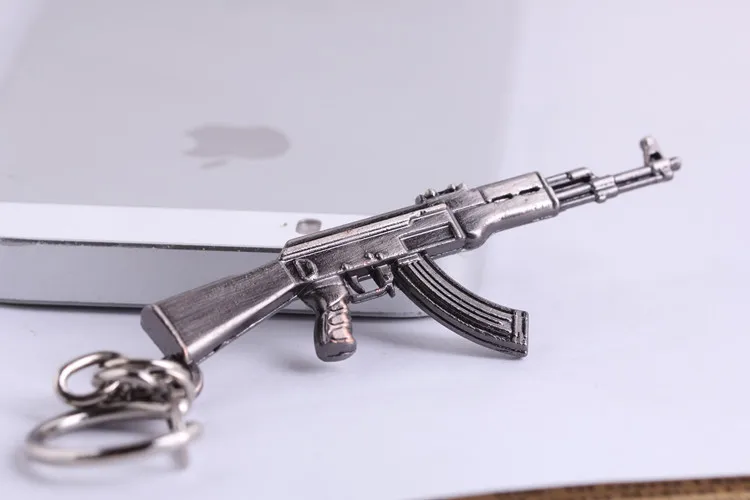 Counter Strike Cs Cf Imitation Guns Desert Eagle Keychain Guns Keychain Key Ring Chaveiro Jewelry Souvenirs Gift For Men Buy At The Price Of 1 69 In Aliexpress Com Imall Com