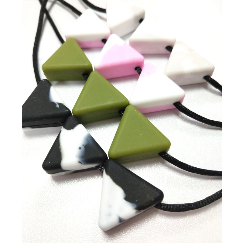 

DIY Baby Teether Accessories 50pcs Triangle Silicone Loose Beads And DIY Baby Chewing Jewelry Beads For Tool Care Bracelet
