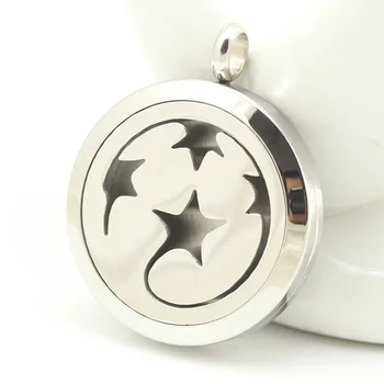 

10pcs/lot 30mm Stainless Steel Two People Essential Oil Diffuser Perfume Locket Pendant with Pads