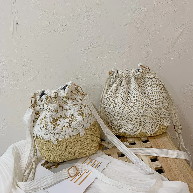 

Holiday Style Totes Woven Rattan Bag Round Straw Shoulder Bag Small Beach HandBags Women Summer Messenger bag Circle Bohemia