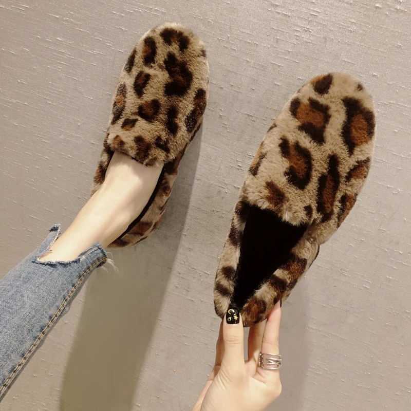 

Women's shoes 2018 new winter soft bottom shoes and flannel warm bottomed leopard suede casual shoes