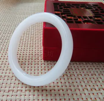 

Natural jade hand of a narrow thin circular Jade Bracelet Lady a bracelet
