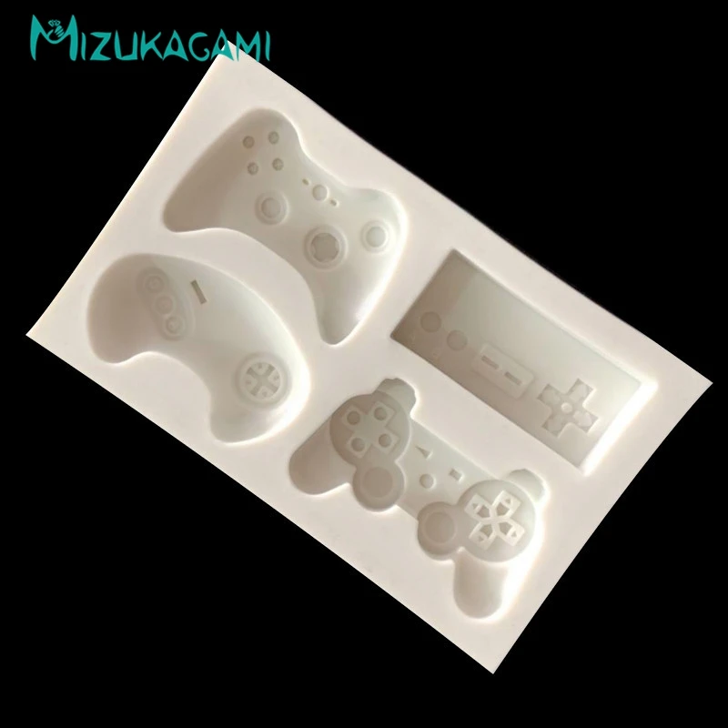 

New Game Handle Racing Car Remote Controller Modeling Silica Gel Mould Cake Chocolate Mould
