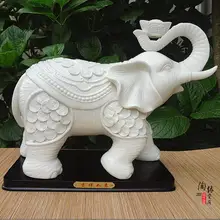 23,5 см китайский белый фарфор Dehua JiXiang слон богатства монета юаньбао статуя
