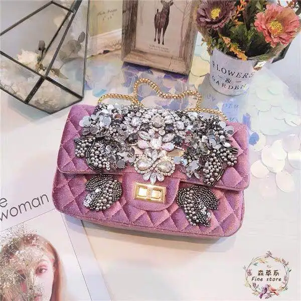 

Spring 2019 new velvet diamond sequins rhombus smallsquare bag retro chain small fragrance inclined across single shoulder wome