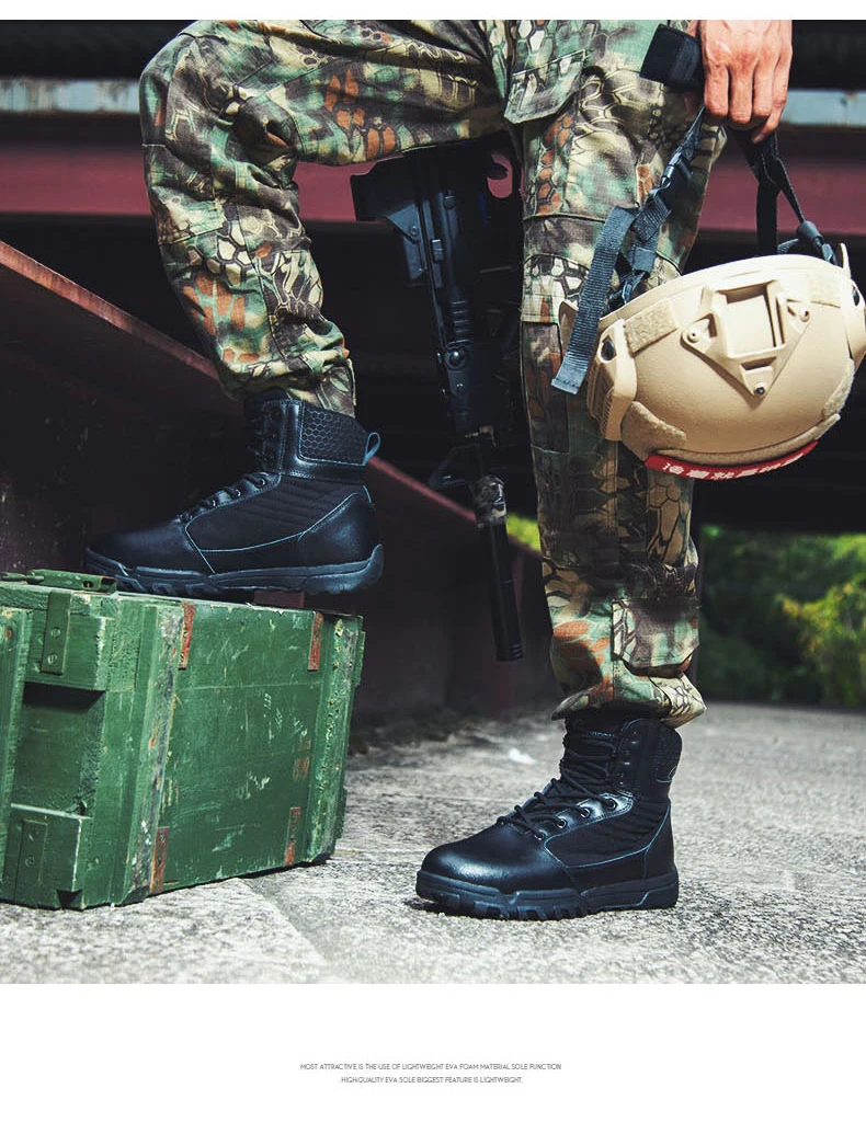 Combat boots (6)