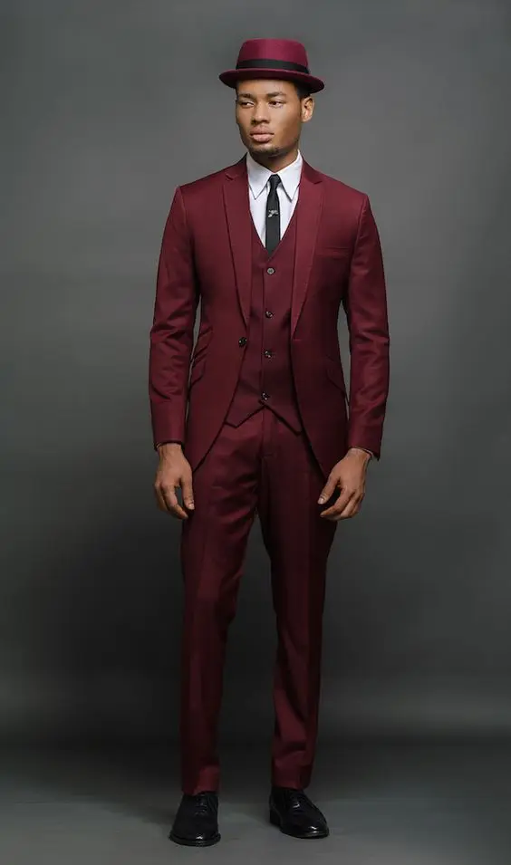 New Arrivals Dark Red Mens Dinner Prom Suits Groom Tuxedos Groomsmen