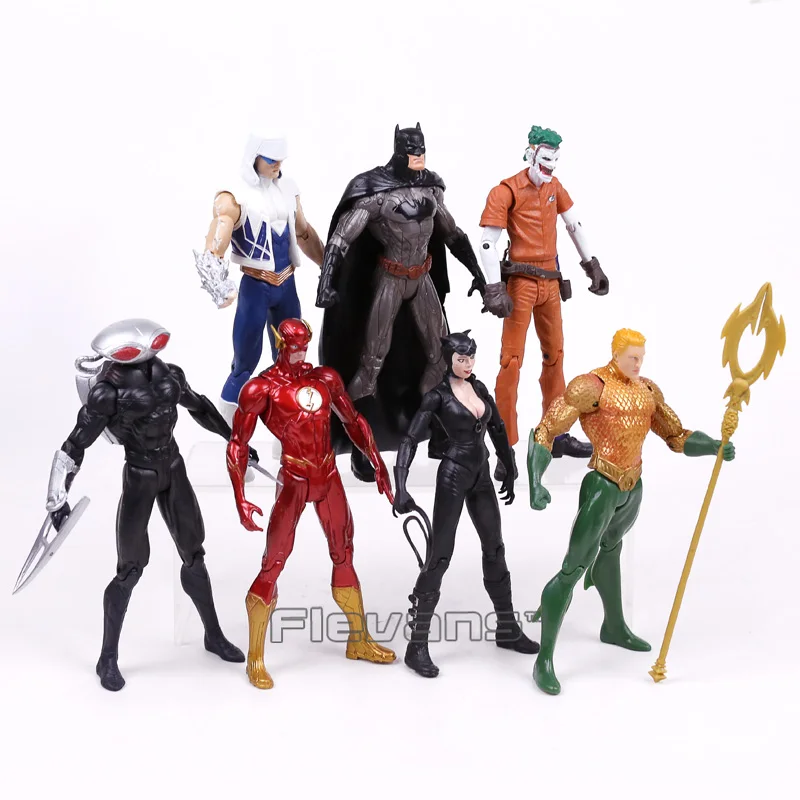 DC COMICS Batman Joker The Flash Catwoman Aquaman Captain Cold Black Manta PVC Action Figures Colle