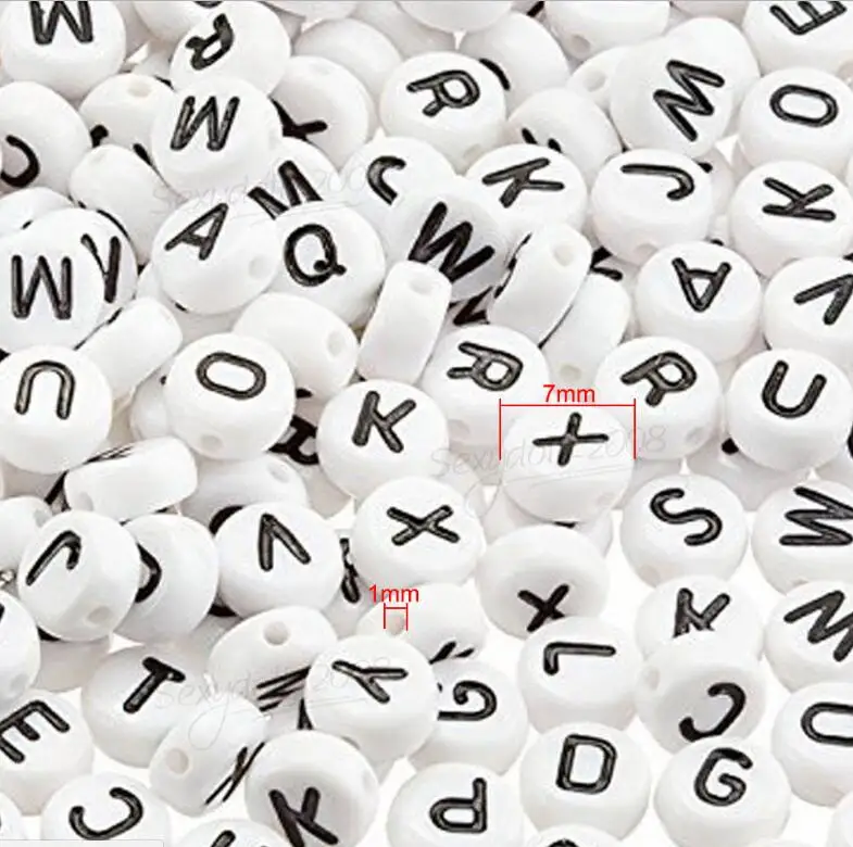 

Fashion DIY Round Acrylic Loose Beads Mixed Alphabet /Letter Beads Flat Spacer Jewelry Accessory Beads 100 pieces ab1002