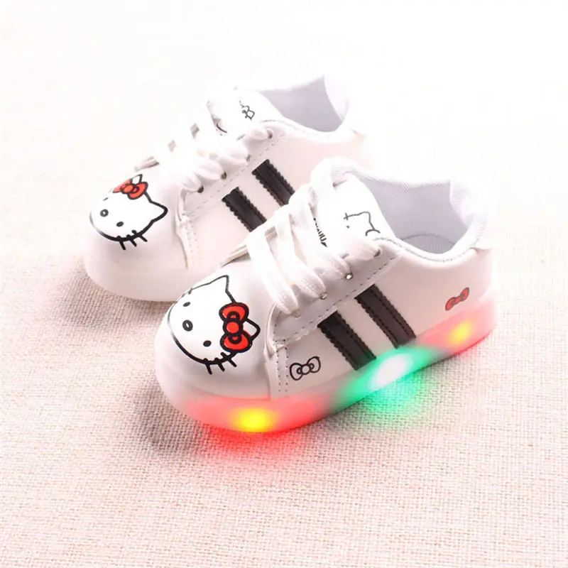 

2019 new children's casual shoes sports board shoes boys and girls cartoon small white baby sports shoes