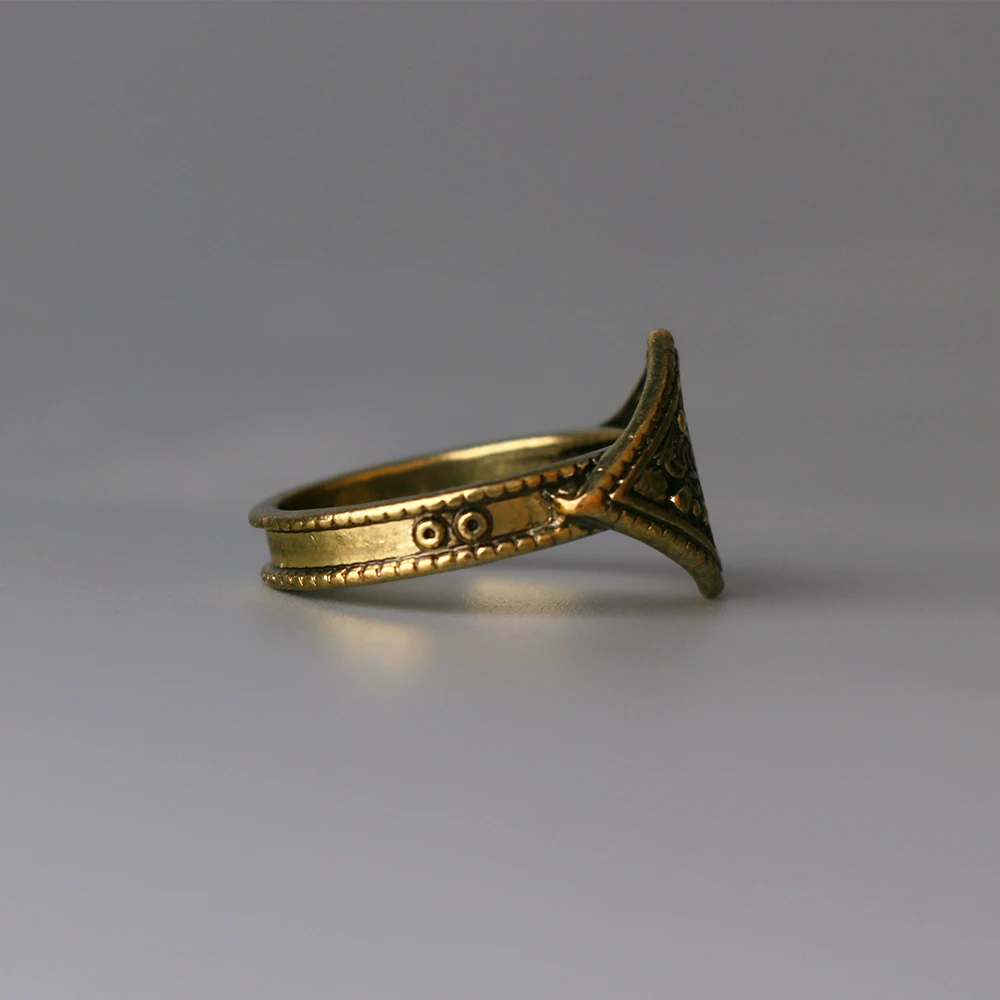 Cosplay Game DS Ring Ring OF Favor Vintage Ring Fashion Halloween Ring Props New (23)