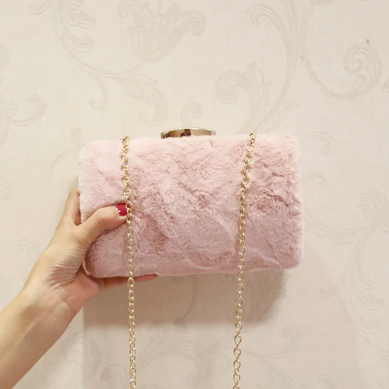 

New winter imitation rabbit fur mini chain handbag new shoulder messenger bag clutch evening bag banquet bag 2018 Beach Bag