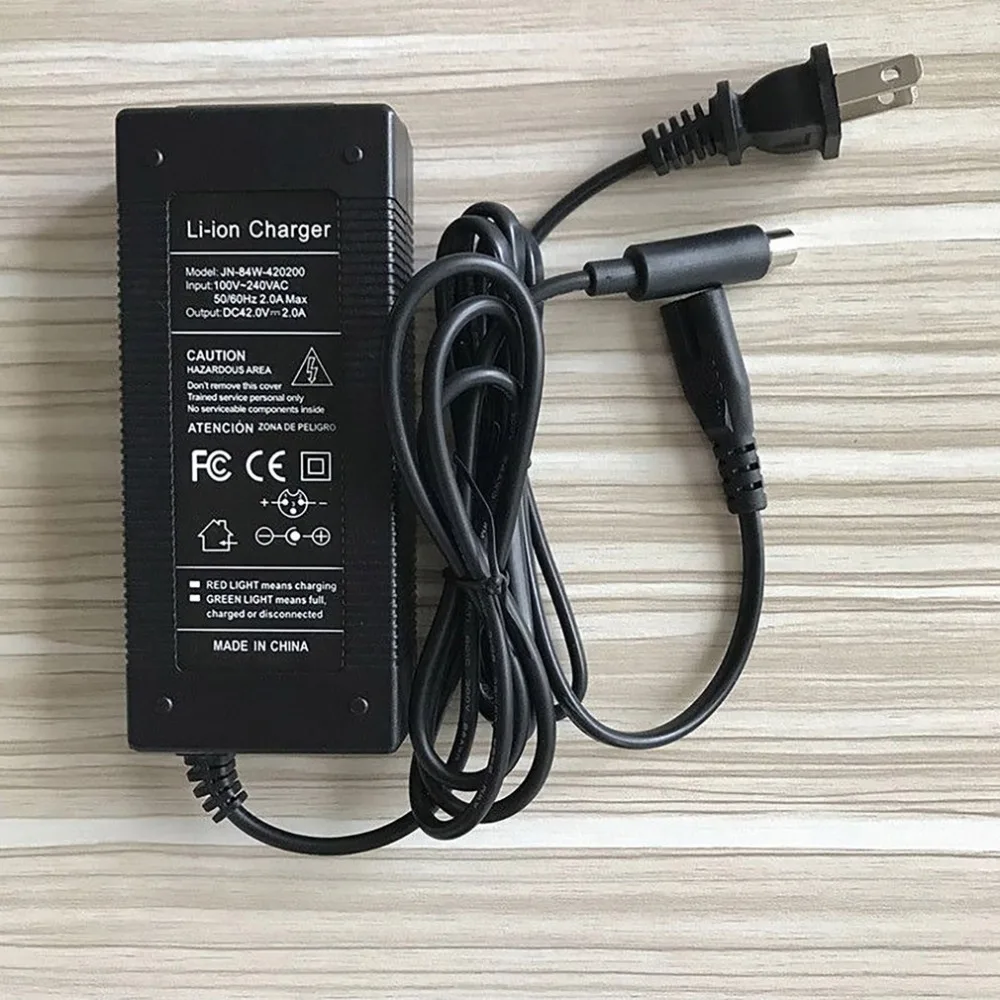 Für M365 Xiaomi Mijia Elektrische Roller Ladegerät UNS stecker 42 v/2a110-130v und EU stecker 42 v/2a 220-240 V