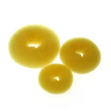 Новинка 3 шт. губка для женщин Девушка резинка для прически пучок Пончик Формирователь стайлер 3 размера бежевый КИТ комната