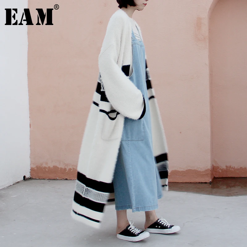 

[EAM] 2019 New Spring V-Neck Long Sleeve Spliced Print Pattern Striped Loose Big Size Knitting Open Stitch Women Fashion JY007