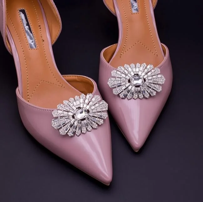 

(1pair) high-end luxury fashion delicate removable sparkling water drill shoe buckle shoe accessories DIY shoe clips.