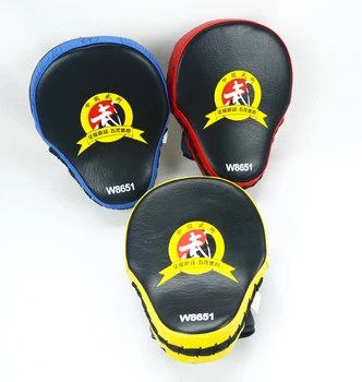 

Kick Boxing Pad Martial Arts Thai Focus Target Punch Pad BHD2