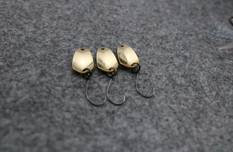 1.5g Metal Spinner Spoon Fishing Lure Hard Bait Sequin Noise Paillette Hard Bait Treble Hook Pesca Fishing Tackle