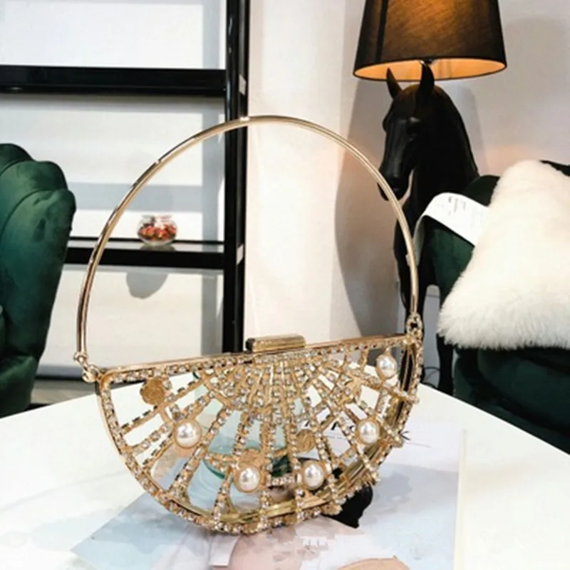 Luxury Hollow Out Pearl Handle Diamond Basket Bag Women Handbags Rhinestone Birdcage Crystal Bag Ladies Pearl Wedding Party Bags