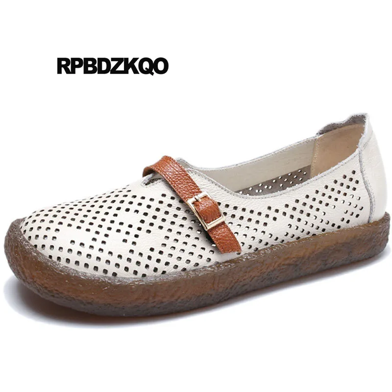 

Round Toe Ladies Elderly Women Traditional Chinese Shoes Large Size Breathable Genuine Leather Hollow Out Flats Mary Jane White