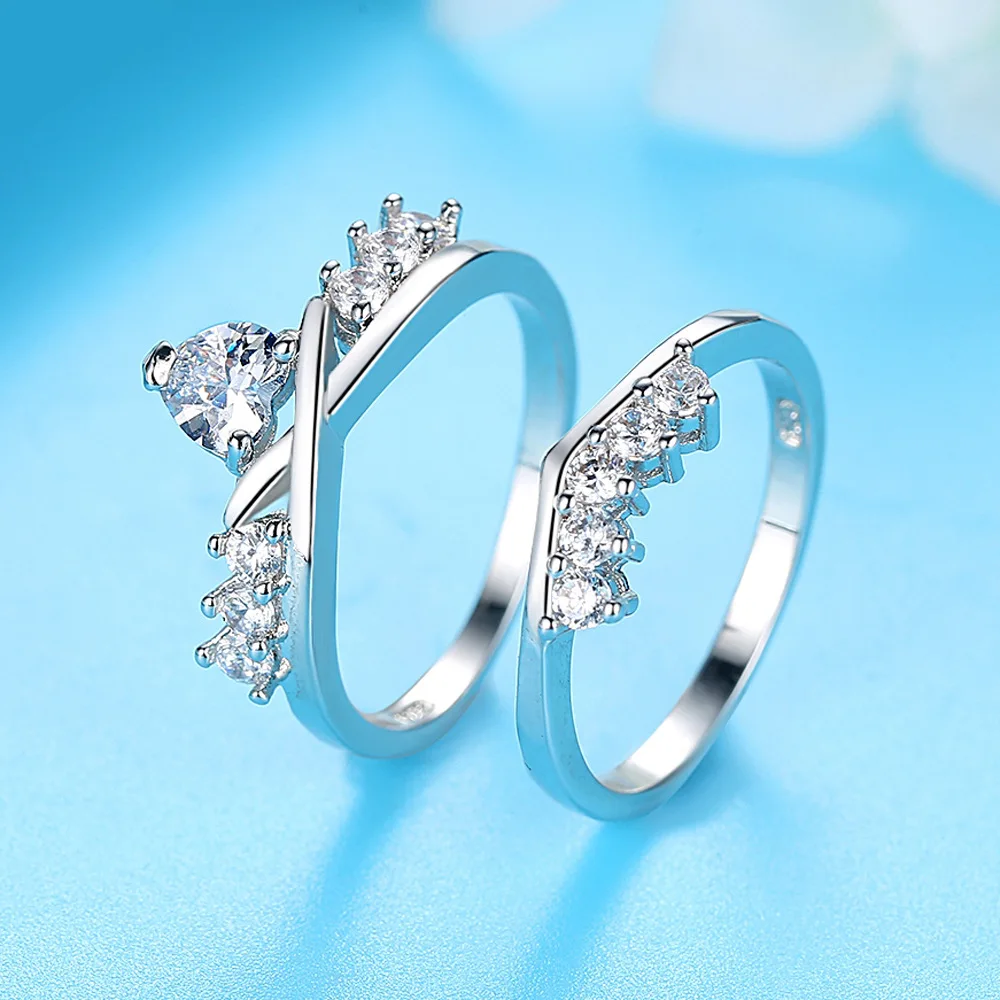 

SILIKOLOVE New Personality Multi-drilled Crown Heart-shaped Finger Ring Set with Inlaid Zircon Couple Ring Set Ring Anneau