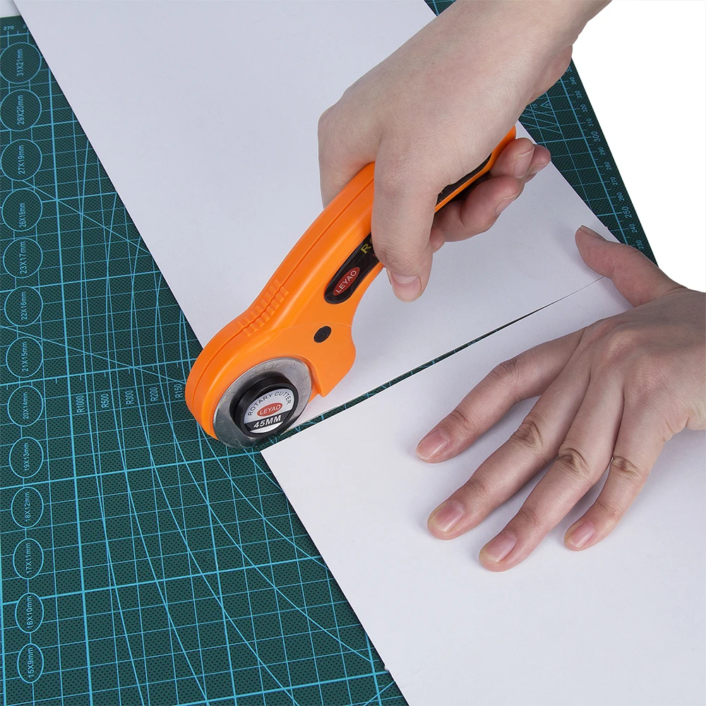 

45mm Rotary Cutter for Fabric Paper Vinyl Circular Cut Cutting Disc Patchwork Leather Craft Sewing Tool